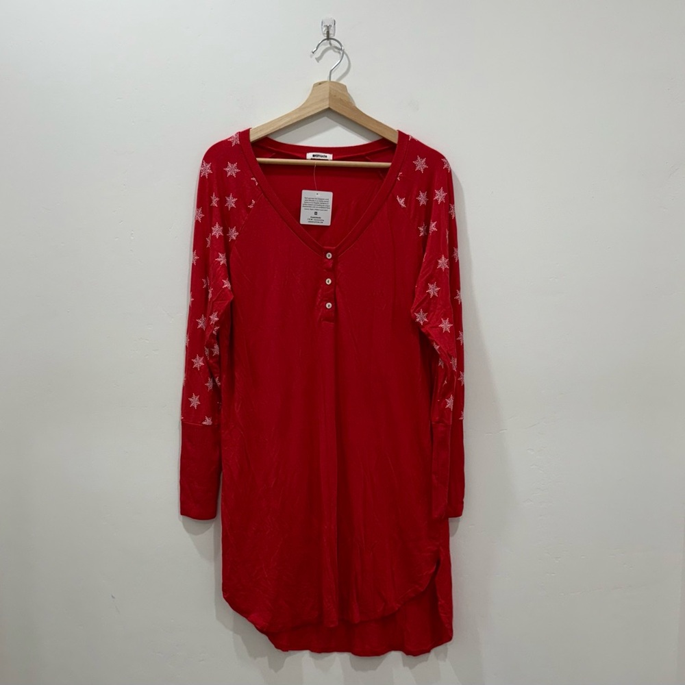 NWT LAmade Red Snowflakes Soft Pajama Dress Sz Small